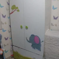 کمد وتخت مارک آپادانا