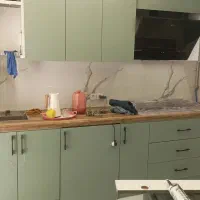 نصب انواع سرامیک،و پرسلان با چسب|خدمات پیشه و مهارت|دوگنبدان, |دیوار