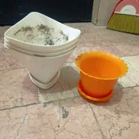 گلدان، گلدون پلاستیکی، گلدون سفالی