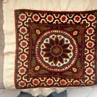 رومیزی پته پرکار