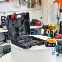 دریل موتور شارژی بیست تک  ۲ باطری اینورتر برق مدون|ابزارآلات|رشت, بلوار گیلان|دیوار