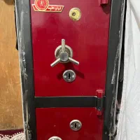 گاو صندوق ایران کاوه در حد نو