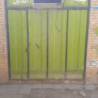 درب مغازه اهنی تمیز ودرجه یک