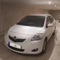 یاریس آخر۲۰۱۰ بسیارتمیز کلاس c