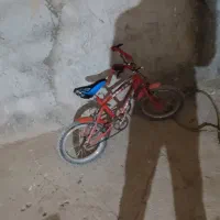 سه عدد دوچرخه همه مرتب دوتا 16یکی مشکی 20