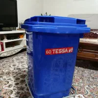 سطل زباله ۶۰ لیتری در حد
