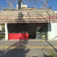 سایه بان سالم ولی مستعمل