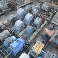 چند عدد گیربکس حلزونی نورد خم کن|ماشین‌آلات صنعتی|مشهد, رباط طرق|دیوار