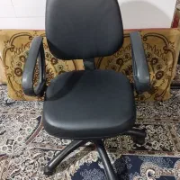 صندلی جکدار