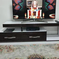 کولر و میز تلویزیون
