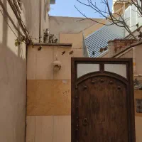 منزل دو طبقه مساحت زمین ۸۰متر