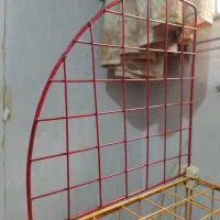 قفسه مشبک کتابخونه