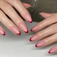 کاشت و ترمیم ناخن