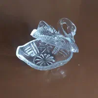 تعدادی کریستال و ظروف چینی|ظروف سرو و پذیرایی|کرج, فاز ۳ گوهردشت|دیوار