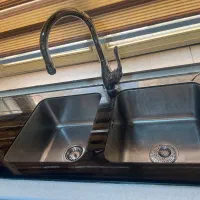 سینک ظرفشویی شیشه ای