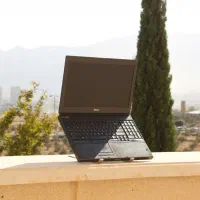 لپتاپ Dell گرافیکی/کرای۷/رم۸هاردSSD با ضمانت و کیف|رایانه همراه|شیراز, شهرک گلستان|دیوار