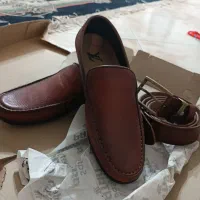 کفش  وکمربند چرم طبی
