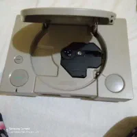 یک دستگاه پلی استیشن سونی 1 با دو کیف پر از CD|کنسول، بازی ویدئویی و آنلاین|اشتهارد, |دیوار