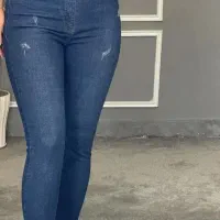 شلوار جین زیبا به علت نیاز مالی