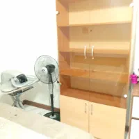 کمد ویترین دار