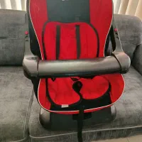 صندلی کودک درون خودرو