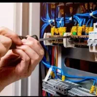 برقکار رفع هرگونه اتصالی تک فاز و سه فاز شبانه روز