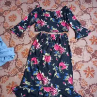 تعدادی لباس زنانه