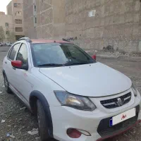 کوییک مدل 99 سفید و قرمز