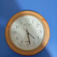 ساعت دیواری