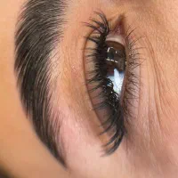 پیروزی متروابنسینا آموزش و خدمات اکستنشن تخصصی مژه