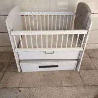 گهواره درحدنو|اسباب و اثاث بچه|محمدشهر, جعفرآباد|دیوار