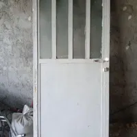 در انباری کاملآ سالم