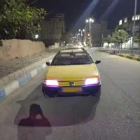 تاکسی اندیشه آزادی