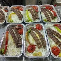 تهیه غذای افشین با پانزده سال سابقه و پیک رایگان|خدمات پذیرایی، مراسم|سنندج, |دیوار