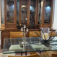 ویترین  زیبا و جادار