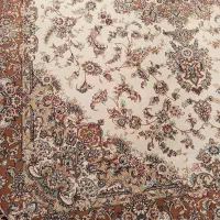 دوعددعدد فرش9و6 ...700شونه در حد نودر مهدیشهر