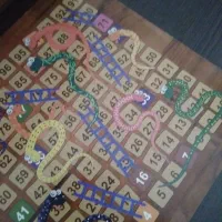 ۷ بازی در یک جعبه|اسباب‌‌بازی|پاوه, |دیوار