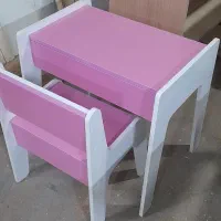 میز تحریر کودک مناسب تا ۱۲ سال