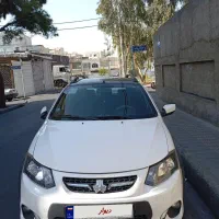 کوئیک R سفید مشکی