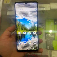 گوشیvocal حافظه ۶۴ رام ۶