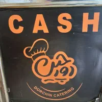 آشپز ماهر جوان