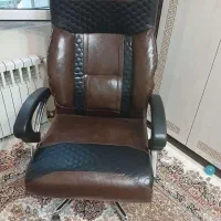صندلی چرخدار مدیریتی