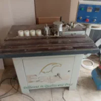 لبه چسبان منحنی و راسته زن ایگل