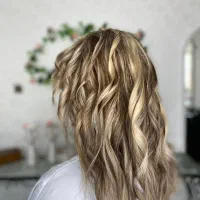 سالن زیبای حناقاسمی|خدمات آرایشگری و زیبایی|شیراز, کلاهدوز|دیوار