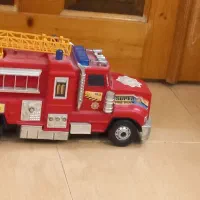 کامیون و آتش نشانی