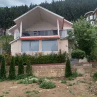 ویلا ۴خوابه با استخر و جکوزی
