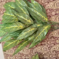 شاخه برگهای مصنوعی