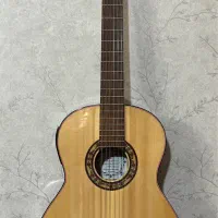 گیتار دست ساز فلامنکو