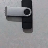 فلش ۱۶گیگ سالم بدون ایراد|قطعات و لوازم جانبی رایانه|خوی, |دیوار