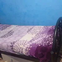 تخت خواب فلزی یک نفره